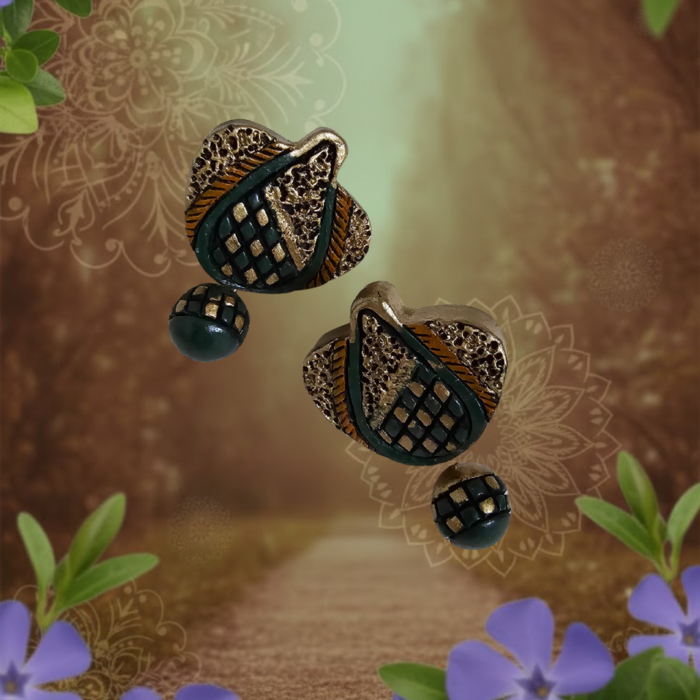 Aurelia Drop Studs (2)