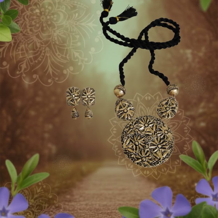 Auralyn Heirloom Set (2)