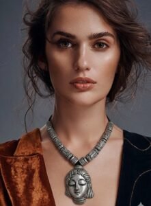 Célisse Classic Necklace